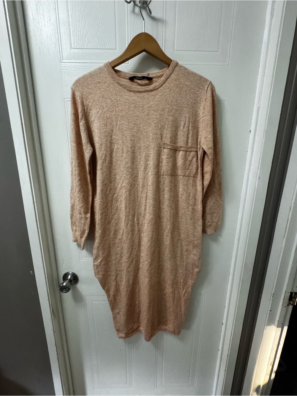 knot sisters Long-Sleeve Crewneck Pocket Shirt in Light Tan